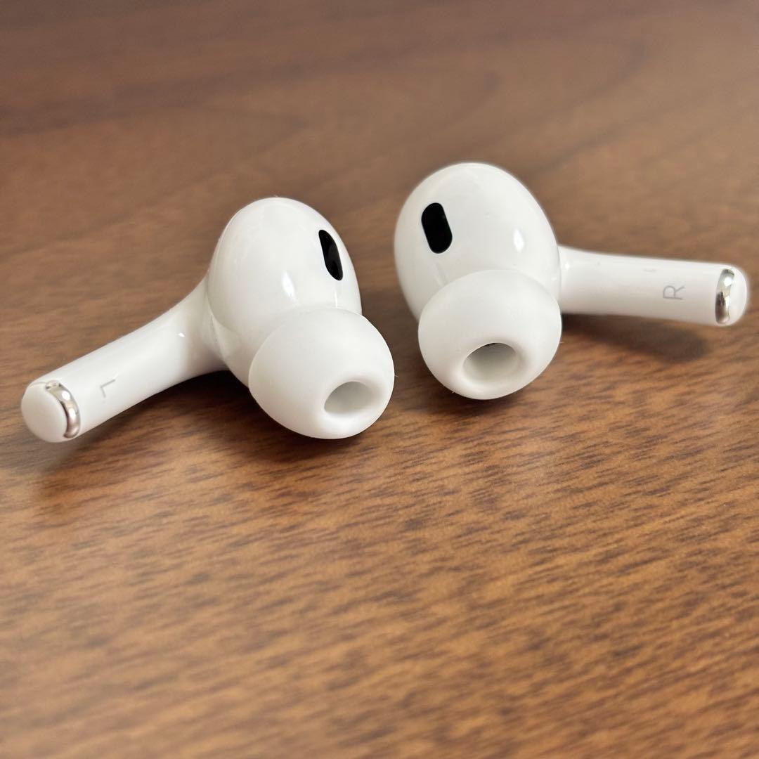 AirPods Pro Appleワイヤレスイヤホン　【美品】