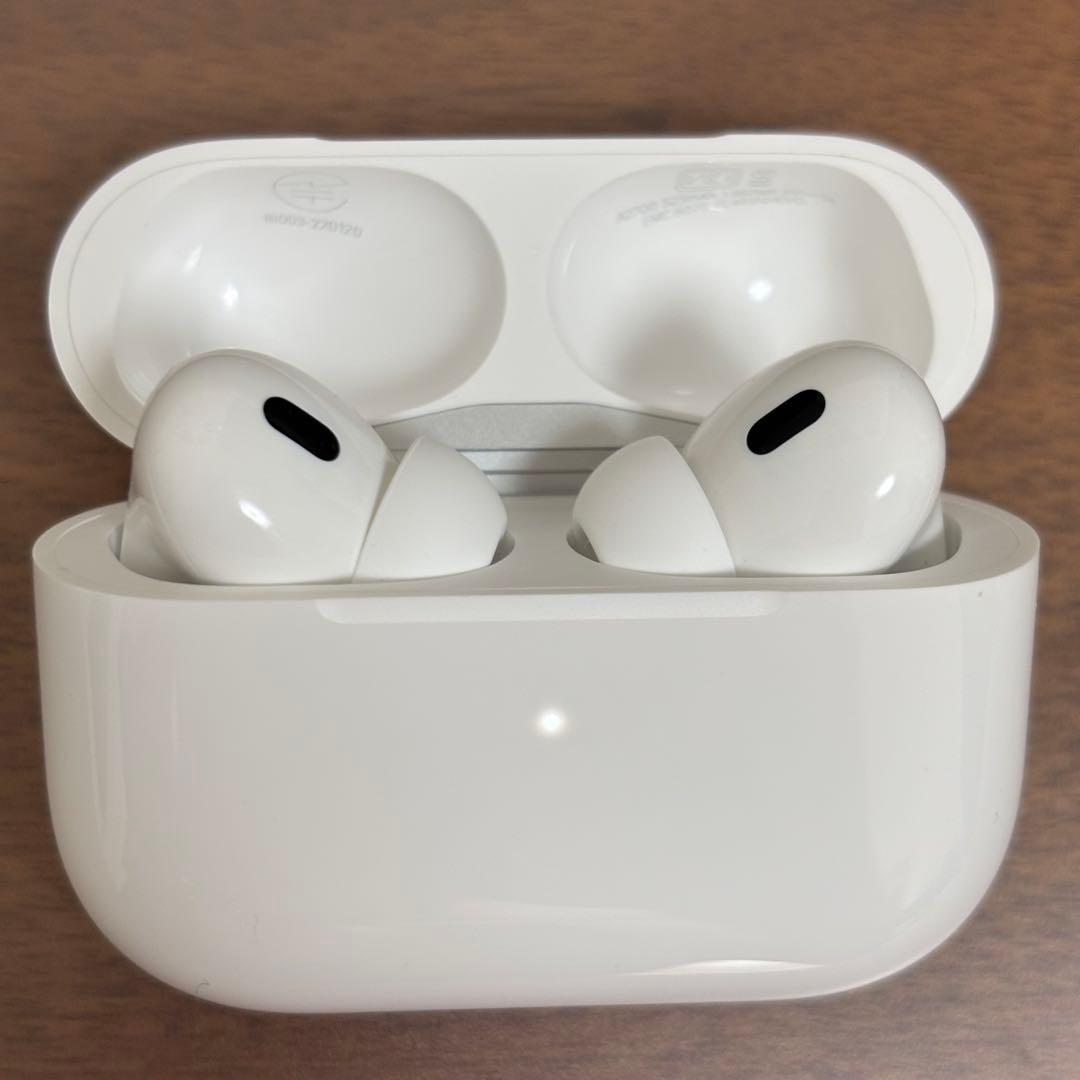 AirPods Pro Appleワイヤレスイヤホン　【美品】