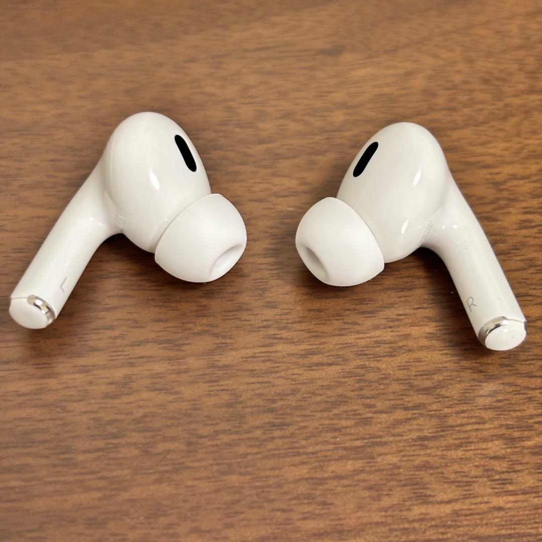 AirPods Pro Appleワイヤレスイヤホン　【美品】