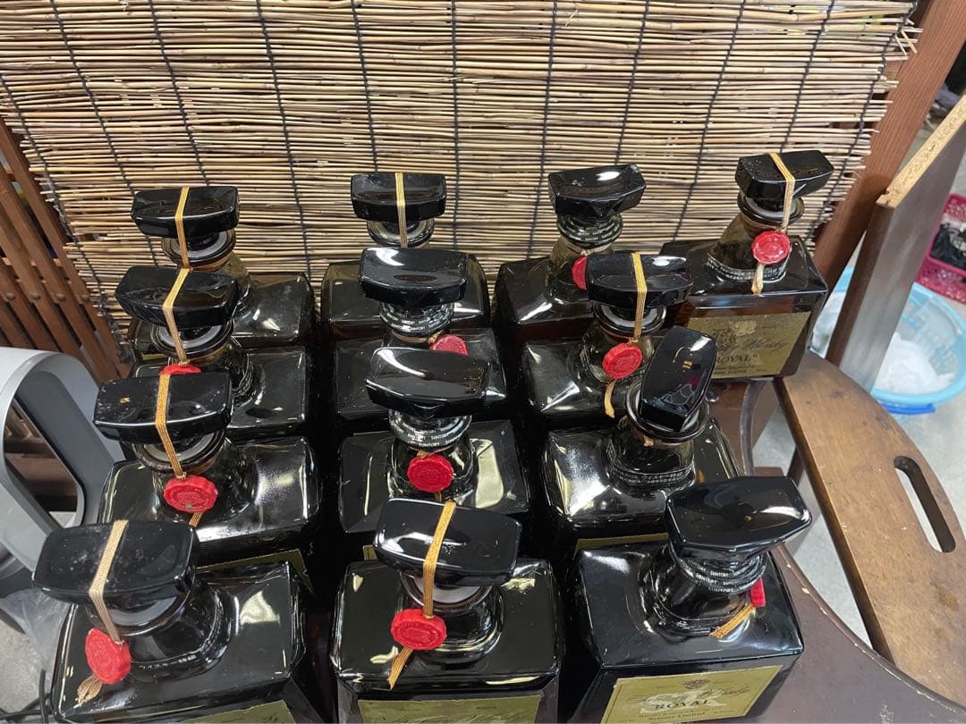 超超珍品貴重　サントリーローヤル　１３本　ヴィンテージ　大値引きします