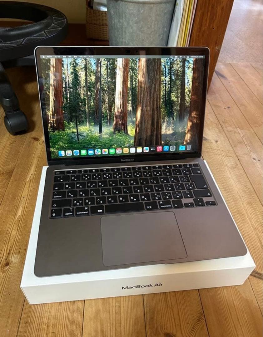 アップル2020 MacBook Air MWTJ2J/A