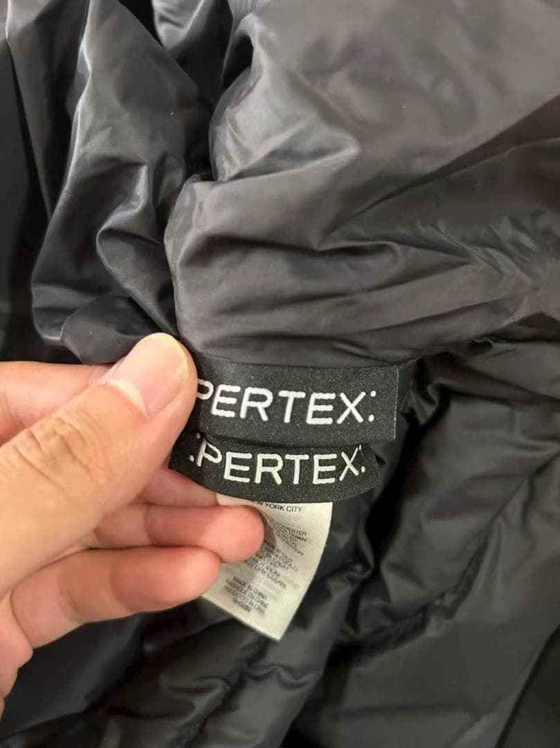 Supreme プルオーバーダウンジャケット 黒~~~