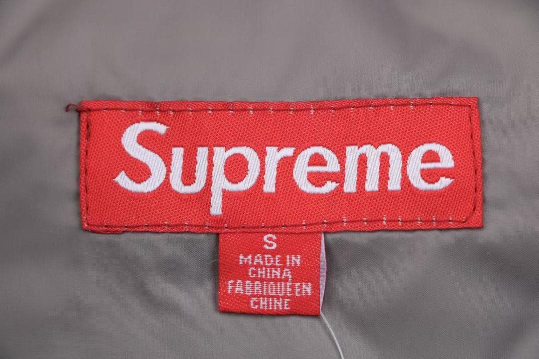 Supreme プルオーバーダウンジャケット 黒~~~