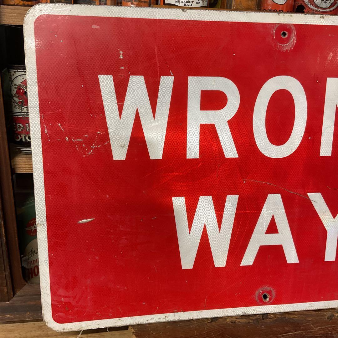 USA ストリート看板　WRONG WAY