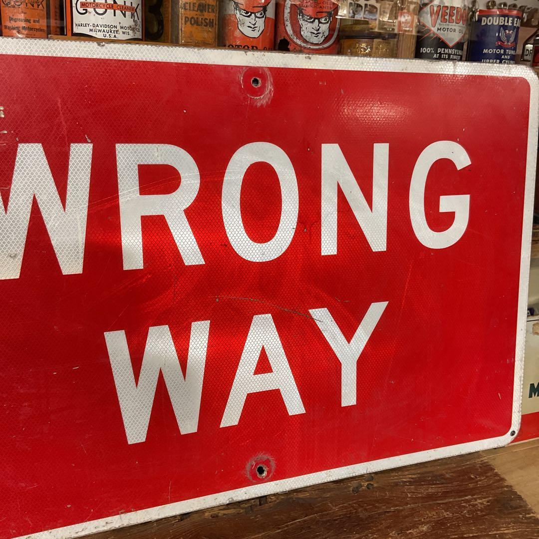 USA ストリート看板　WRONG WAY