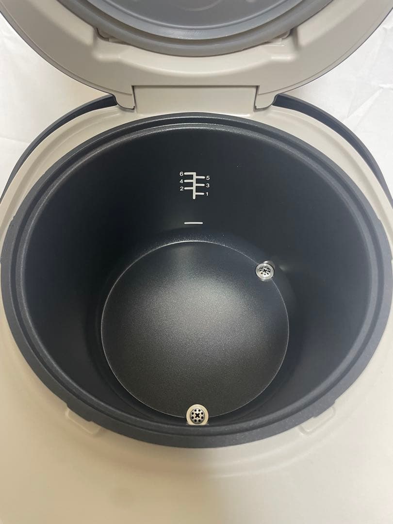 サンコー 糖質カット炊飯器 LCARBRCK 6合炊き 低糖質炊飯 2018年製