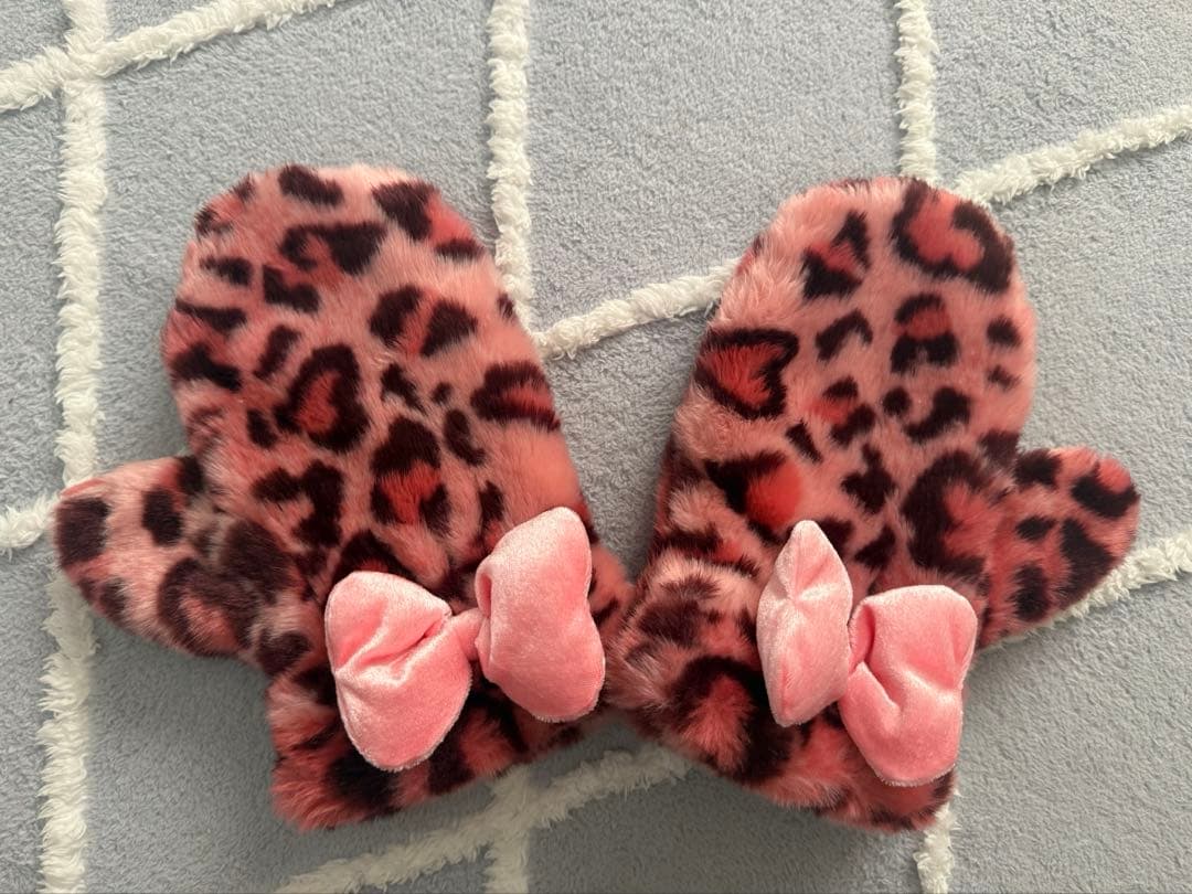 ディズニーリゾート　ヒョウ柄　手袋　ミトン