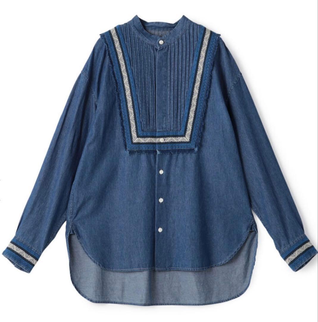 SOULEIADOラインエンブロイダリー ピンタックシャツ トゥモローランド