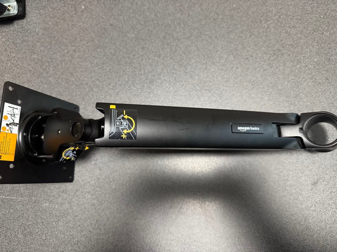 Amazonベーシック モニターアーム シングル エルゴトロン LX