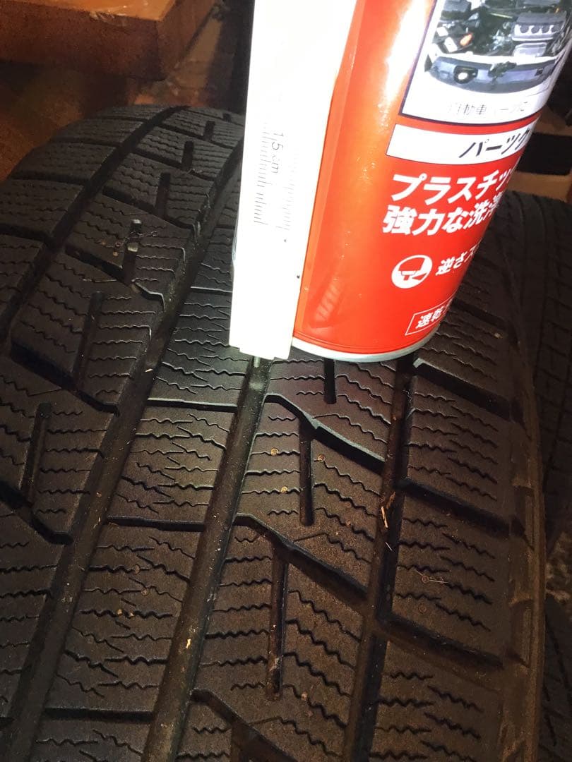 直接引取歓迎スタッドレスタイヤ ホイール付き、215／60r17 5穴114.3