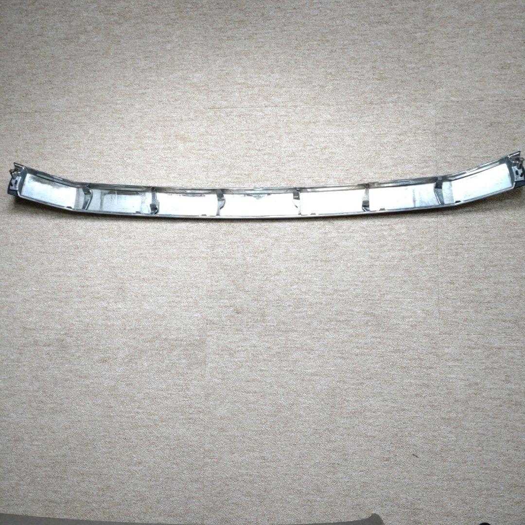 TOYOTA ヴォクシー80前期 純正フロント周りセット 中古品