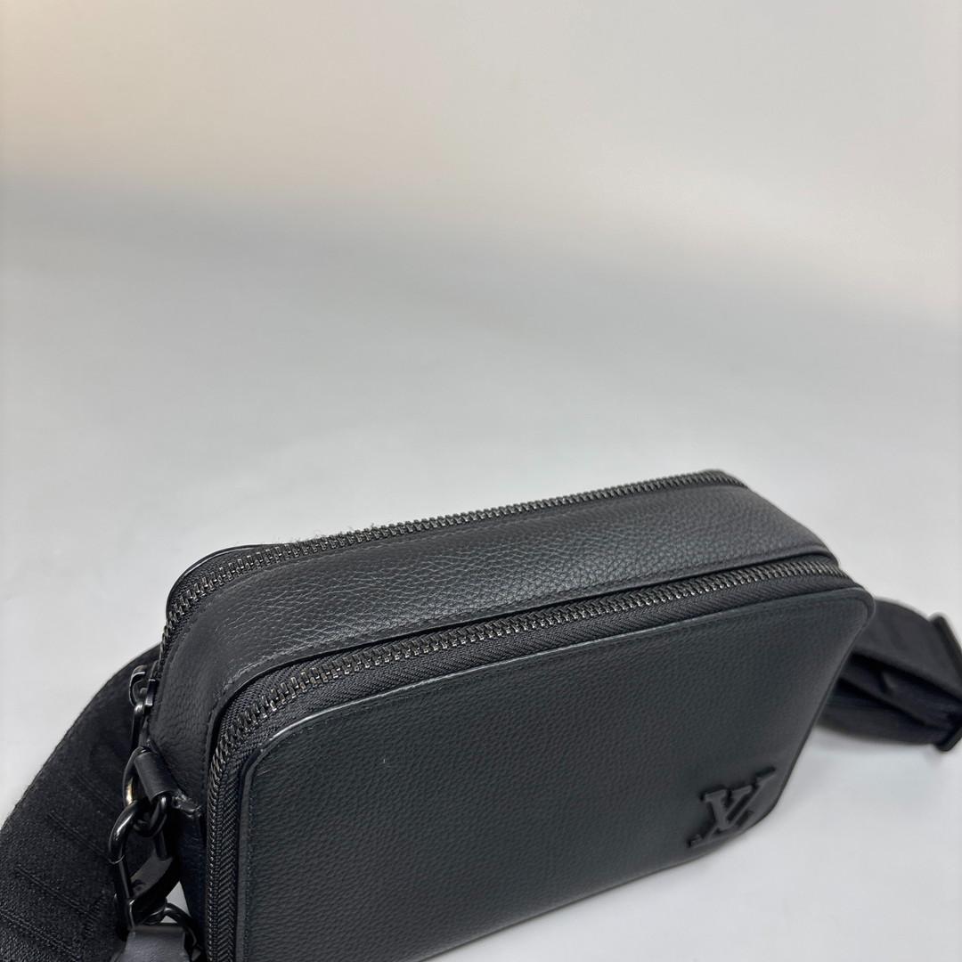 新品同様IC ルイヴィトン アエログラム アルファウエアラブルウォレット メンズ