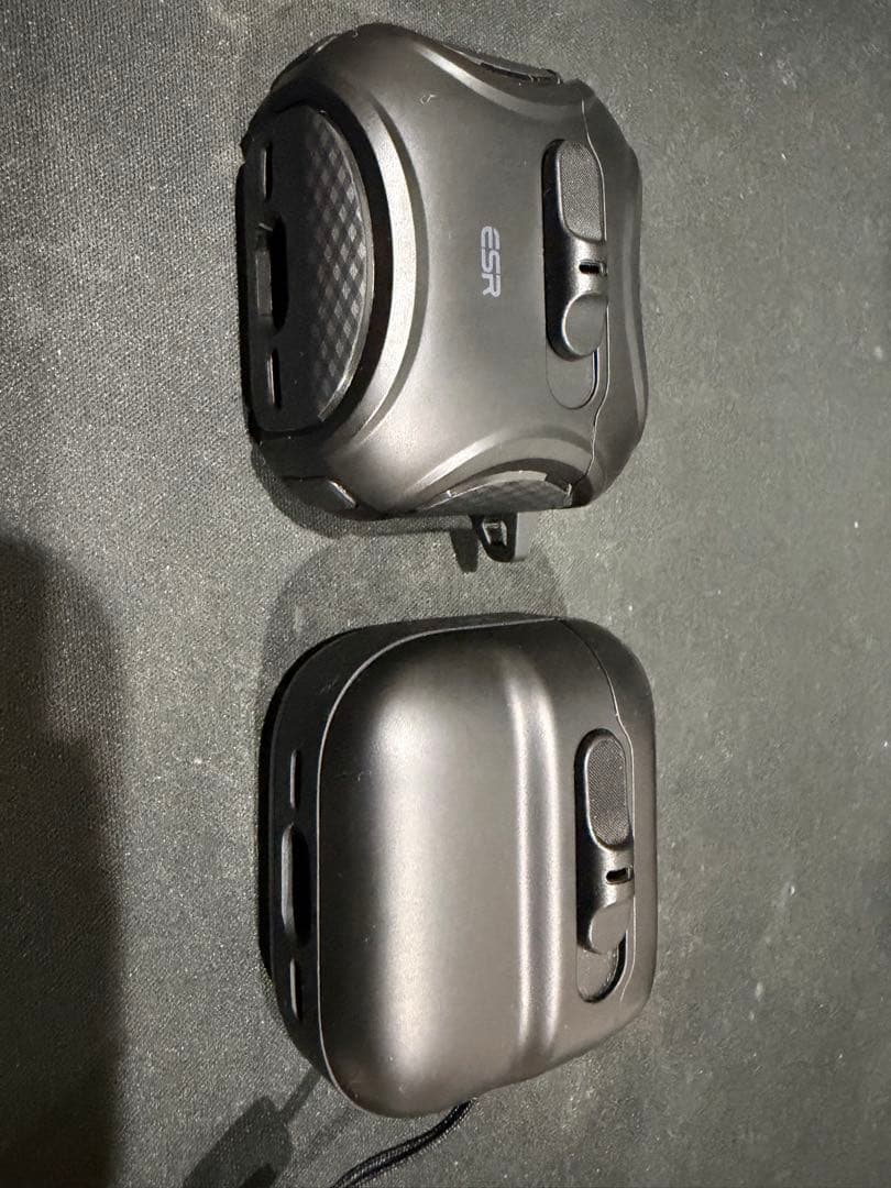 【美品】AirPods4本体 ノイズキャンセリング機能付き