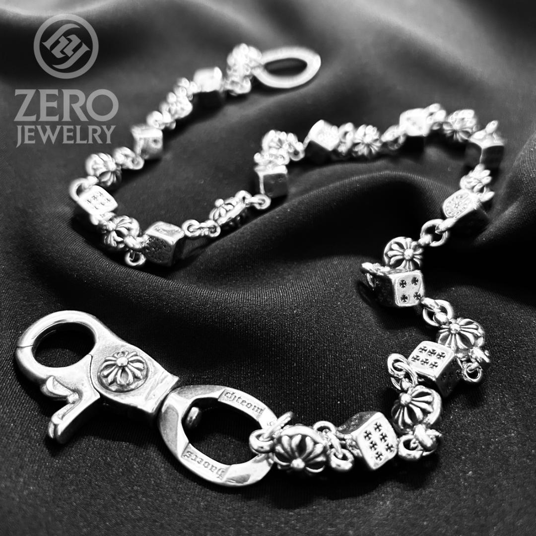 【⭐️週末価格✳︎即日発送✳︎925】66cmクロスボール＆ダイス ウォレット