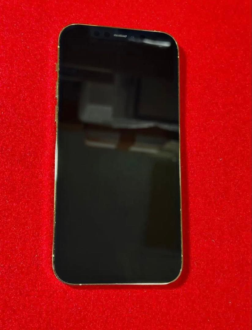 美品 Apple iPhone 12 Pro 256GB 本体