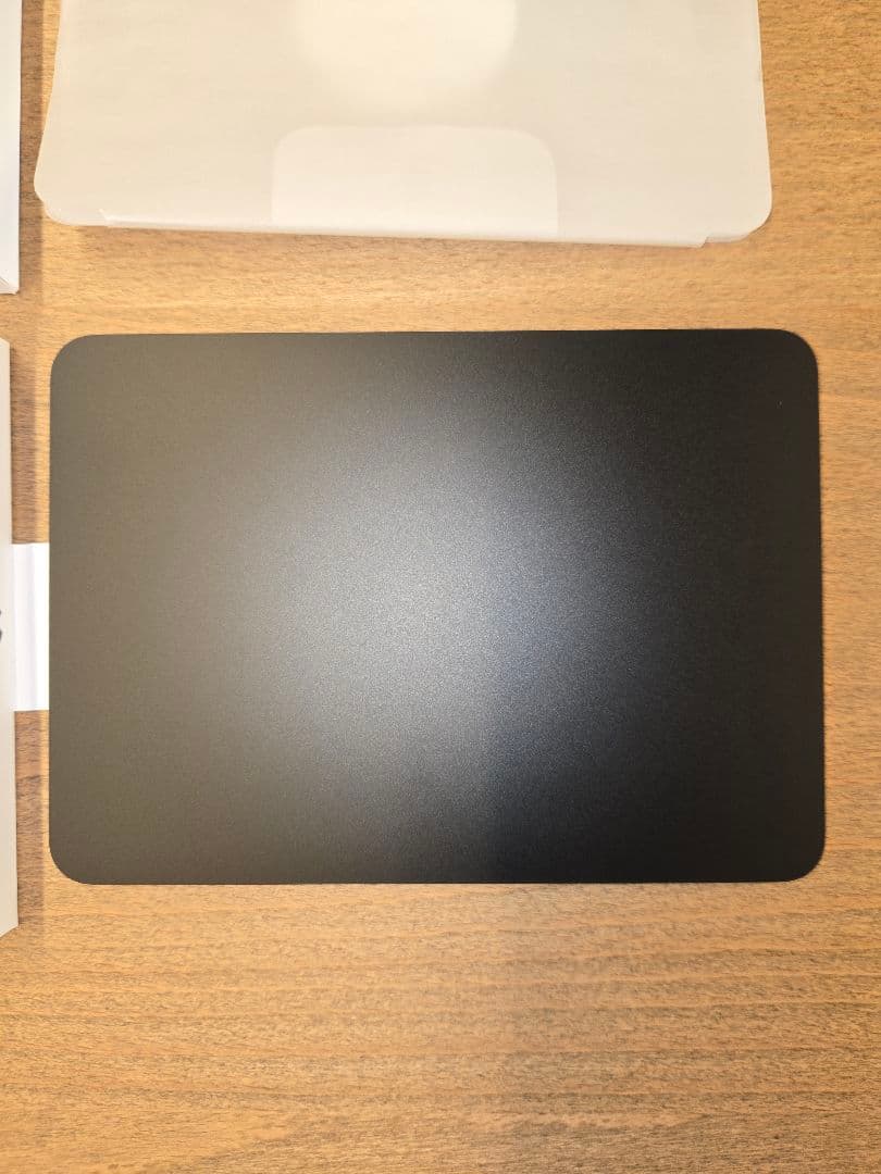 美品 最新モデル USB-C ブラック Apple Magic Trackpad