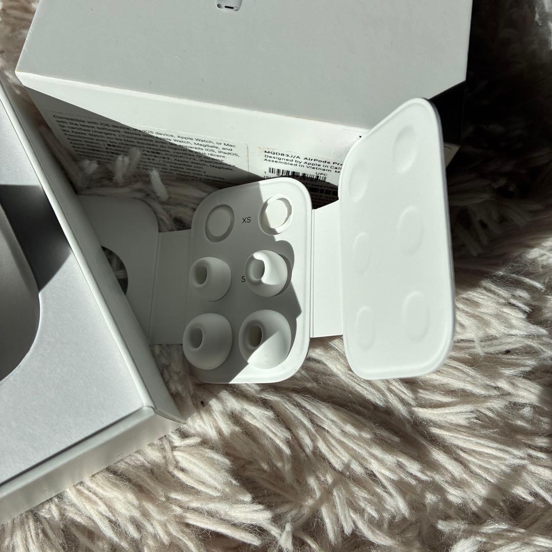 AirPods Pro 左耳のみ