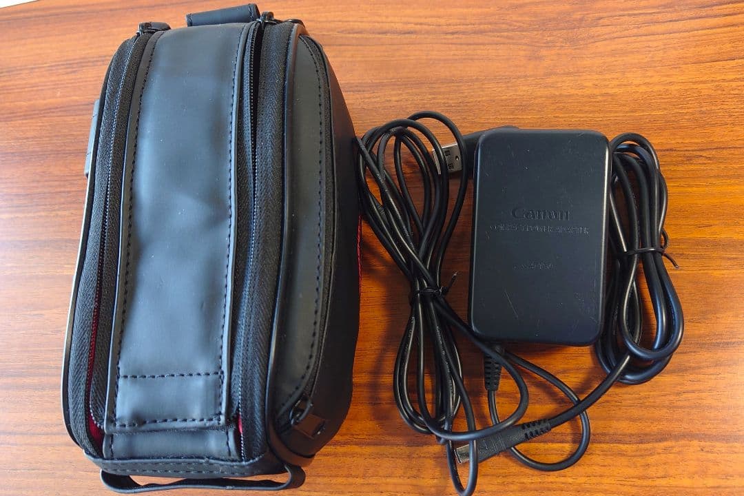 キャノンivis HF R62 ホワイト