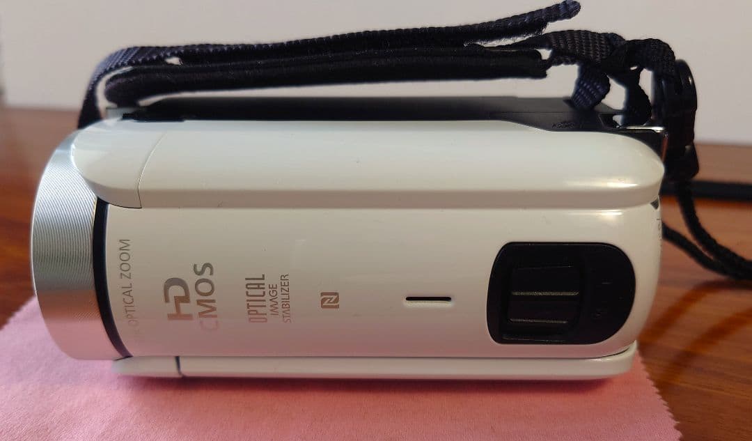 キャノンivis HF R62 ホワイト