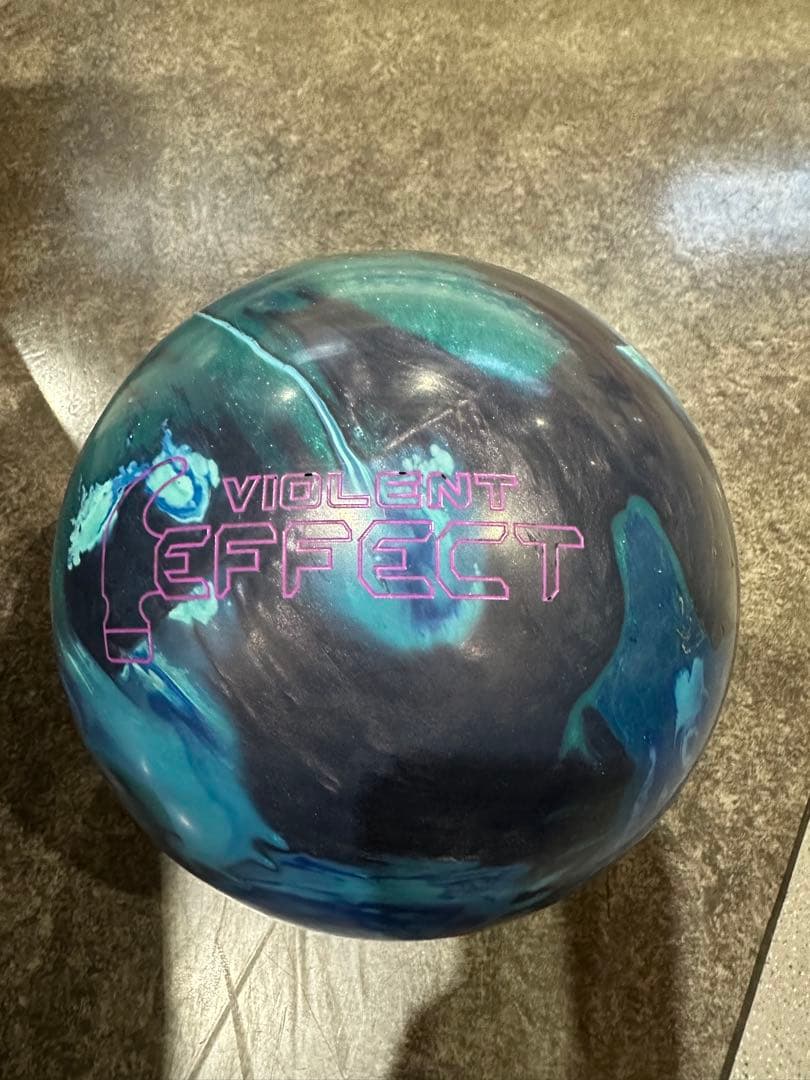 VIOLENT EFFECT ボウリングボール