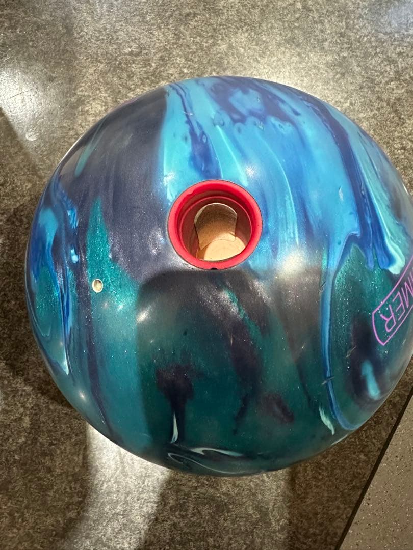 VIOLENT EFFECT ボウリングボール