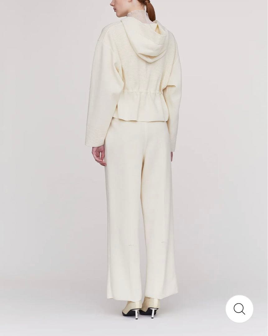 CFCL 新作ウールパンツ