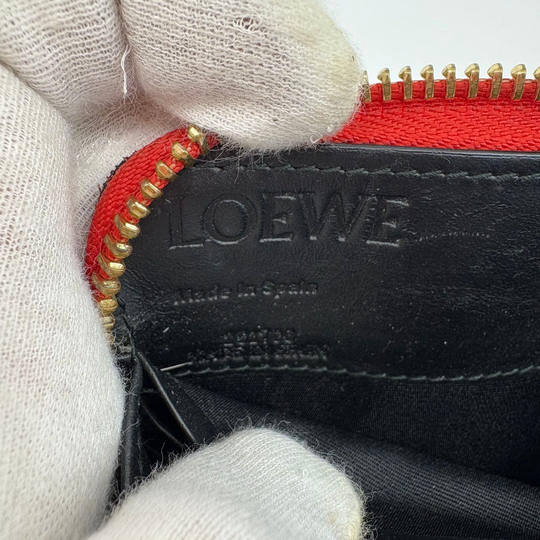 【美品・箱付き】LOEWE　長財布　リピートアナグラム　エンボス　コンチネンタル