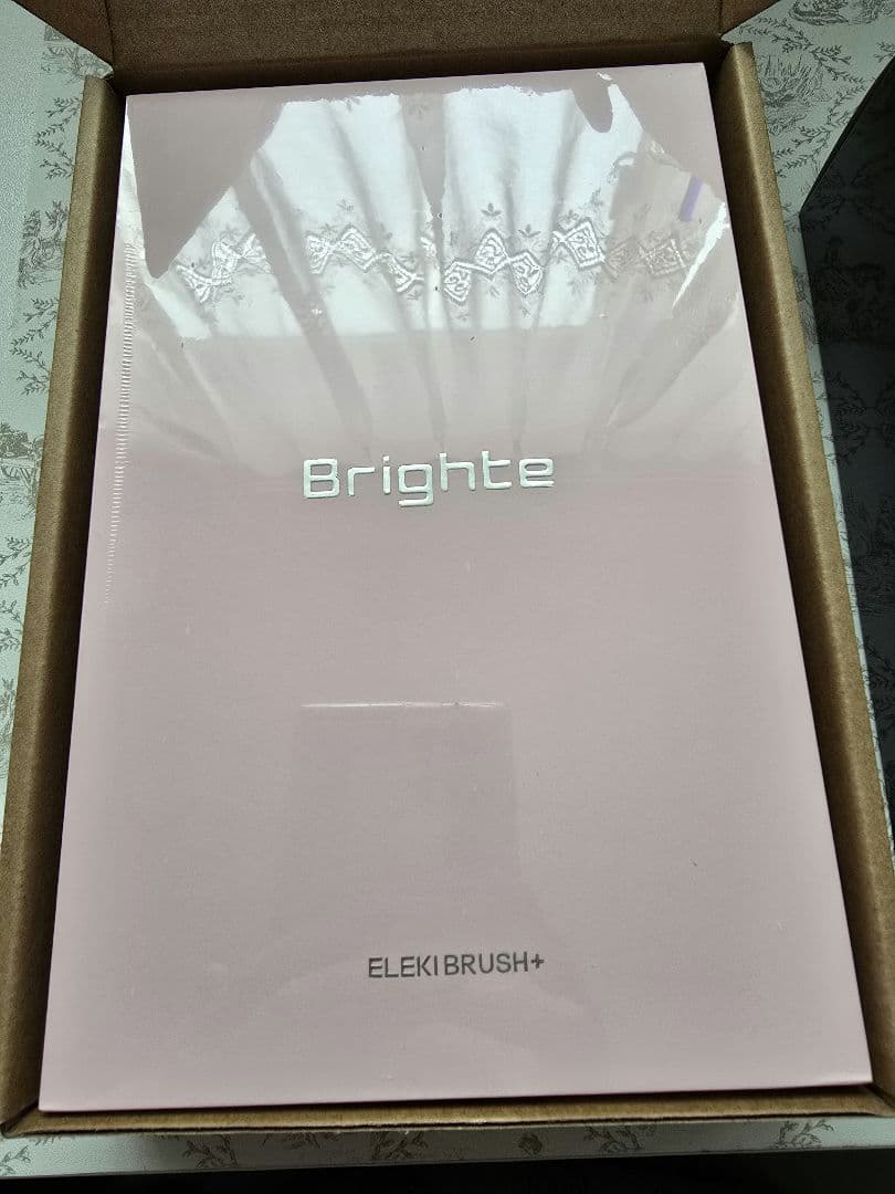 お値下げ【限定】Brighte エレキブラシ＋ピンク　おまけ付き