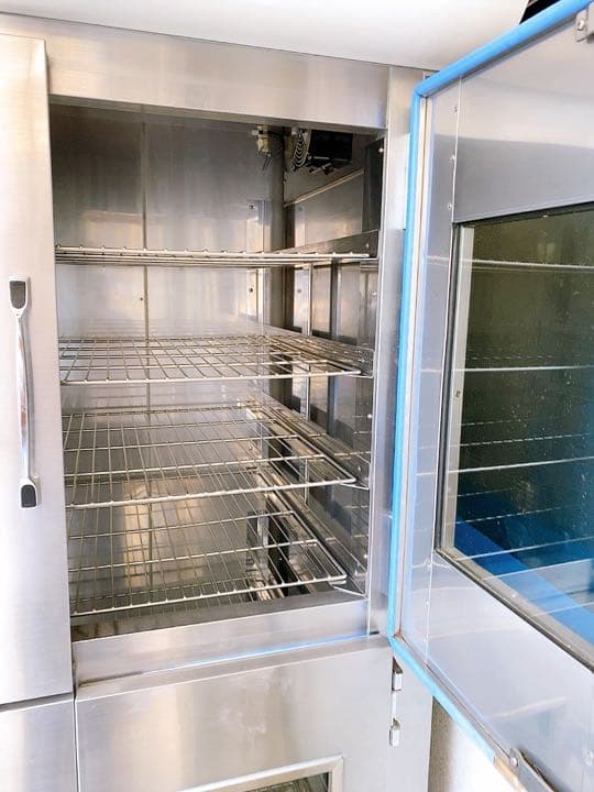 パン発酵機ベーシングマシーン