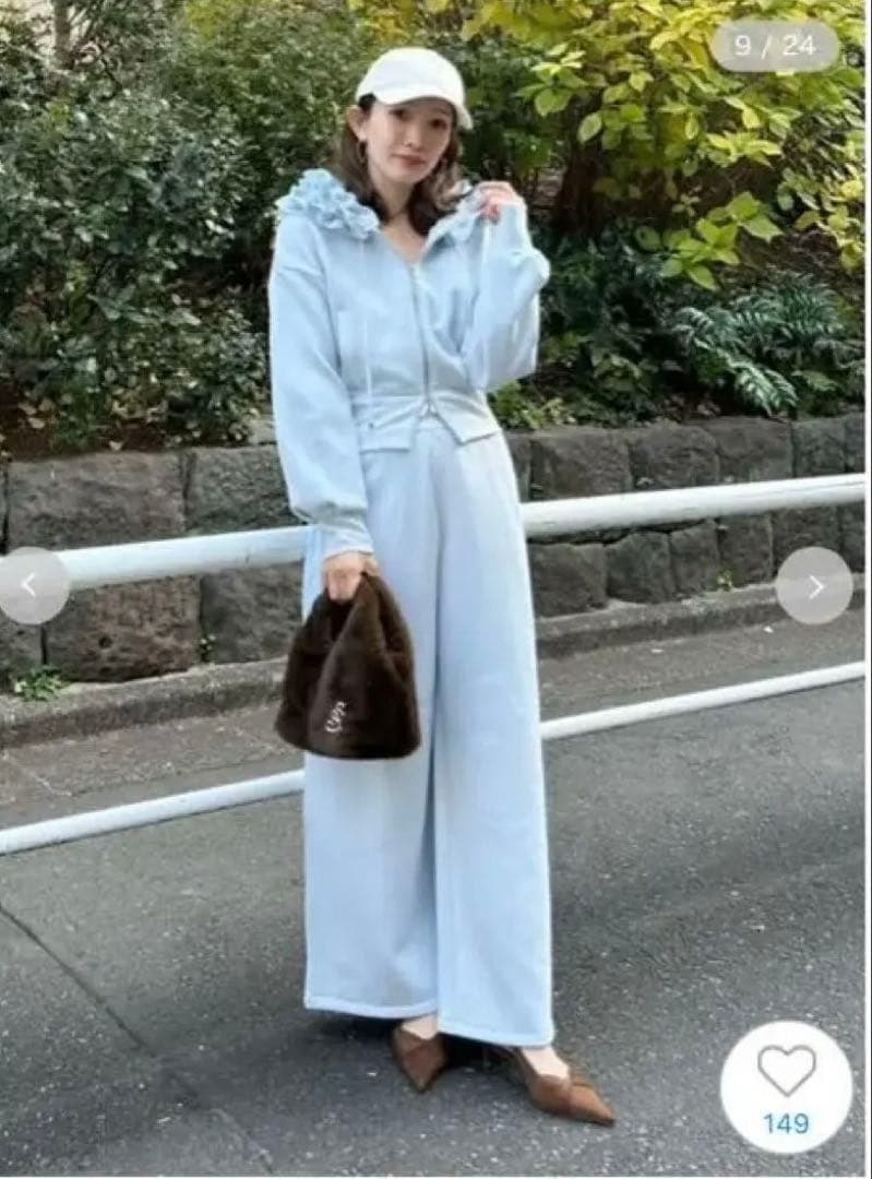 SNIDEL フリルショートジップパーカー