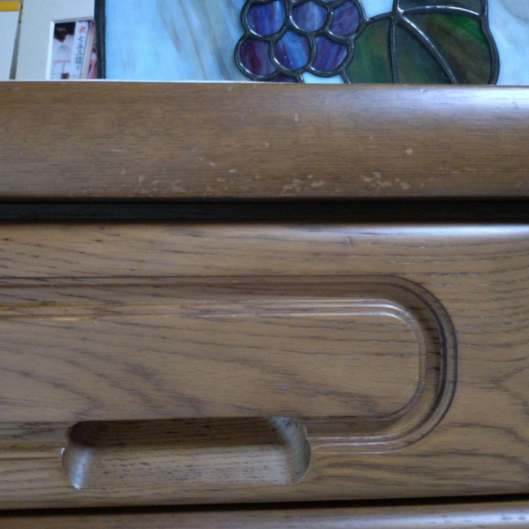 ナラ材のチェスト