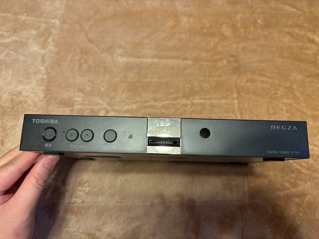 東芝　TOSHIBA REGZA 高機能デジタルチューナー　D-TR1