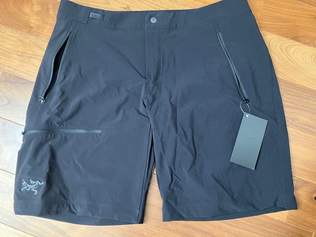 Y*）様 【新品売切】ARC'TERYX Gamma Lightweight s