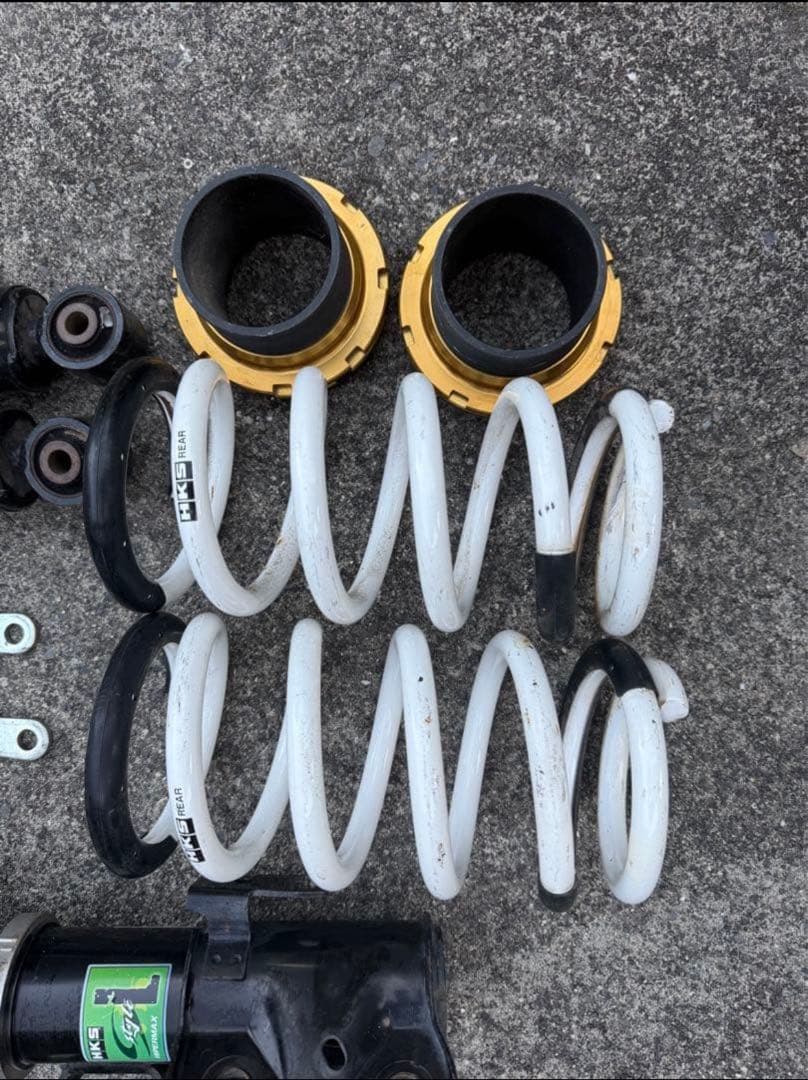 ま*ん様 HKS ハイパーマックス スタイルL の車高調になります。