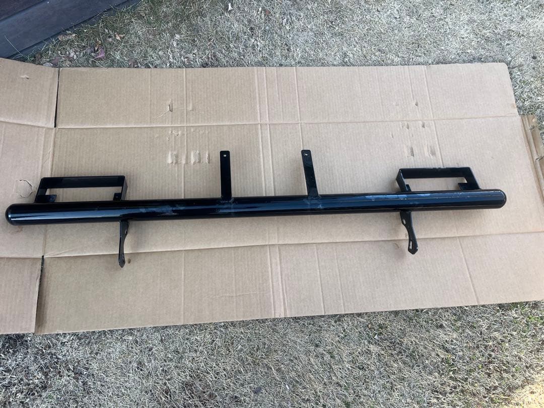 スズキ ジムニー JA11 フロントバンパー 黒色　社外