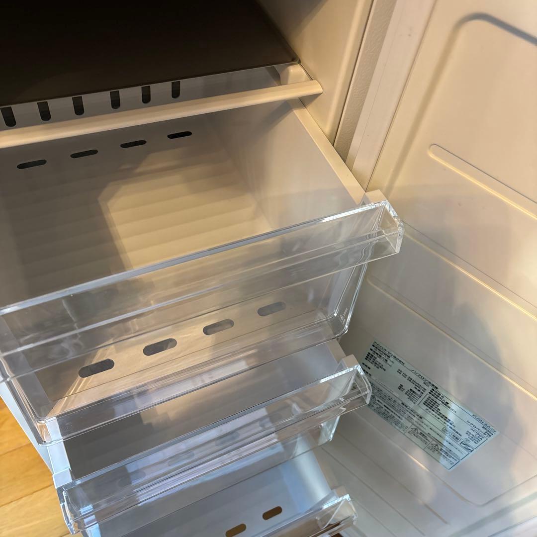 幅スリム冷凍庫 KUSN-8A 自動霜取り 右開き 80L アイリスオーヤマ