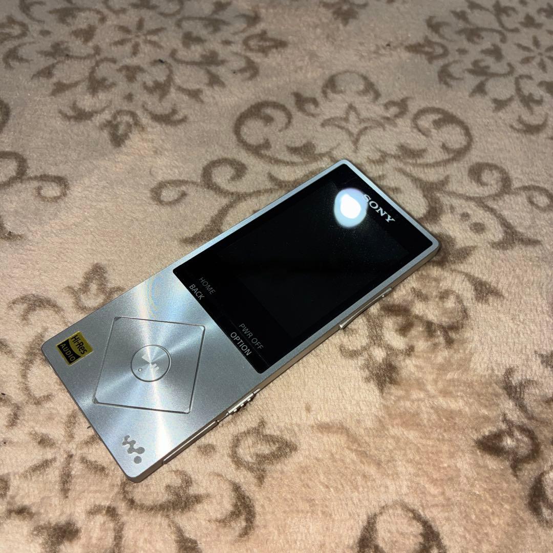 極美品！ソニー　ウォークマン　NW-A16 32GB シルバー