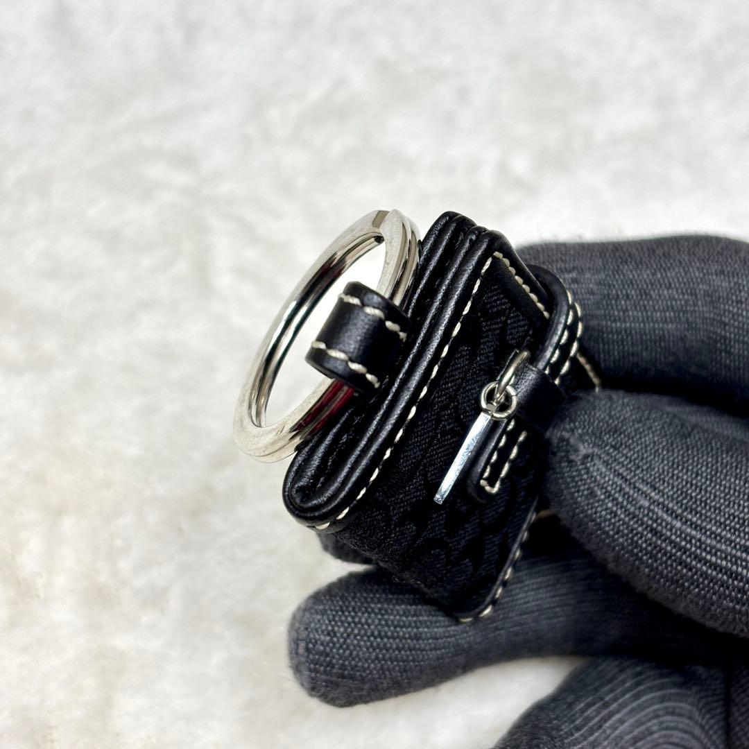 アクセサリー Coach Picture Frame Charm Signature Blak