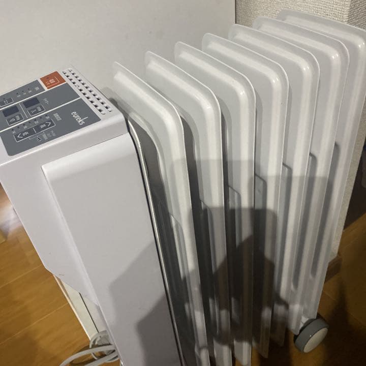 [ ほぼ未使用 ] eureks 国内産唯一のオイルヒーター