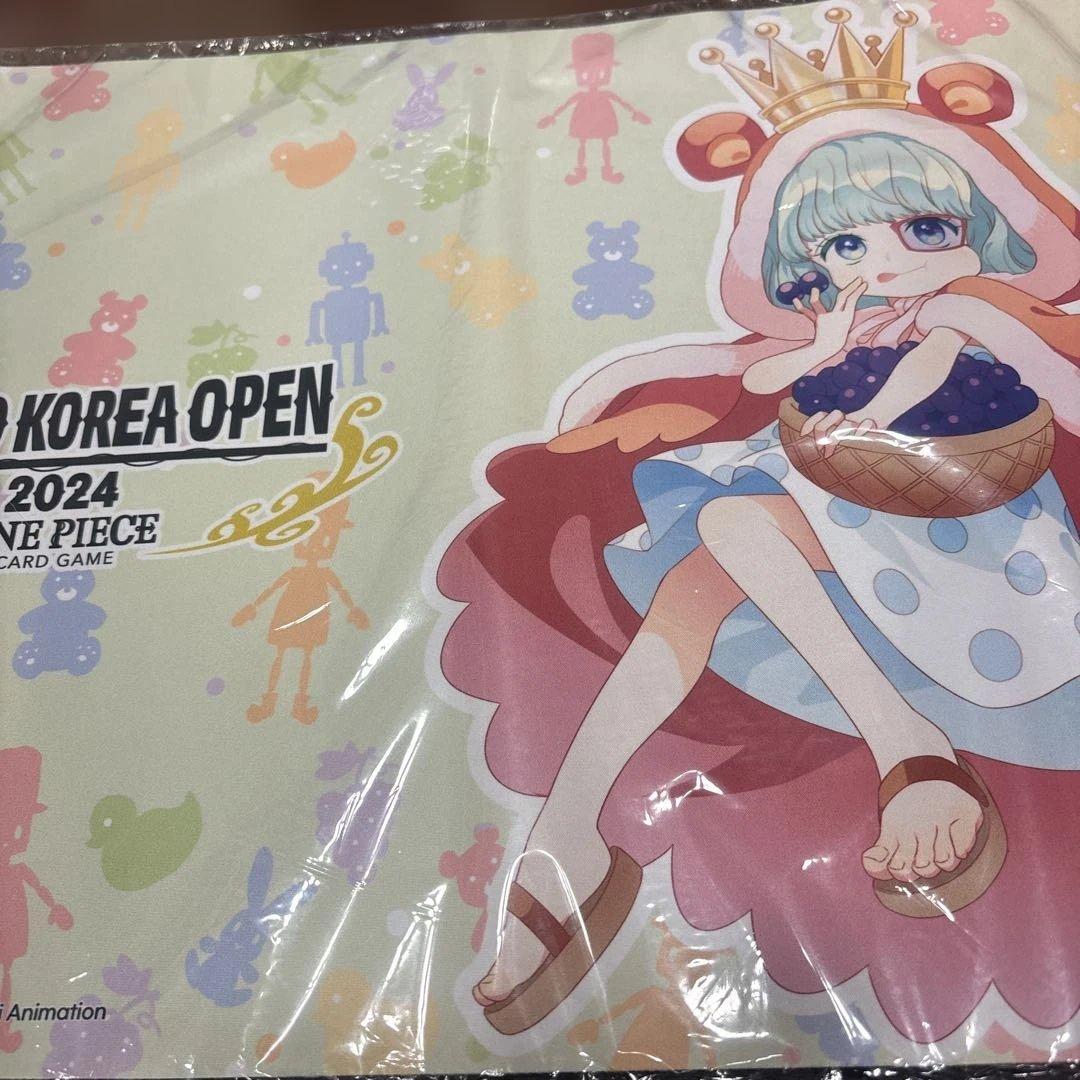 韓国限定 ONE PIECEカード プレイマット　シュガー