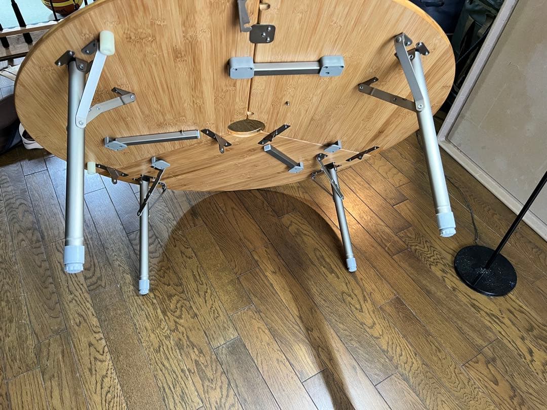 neutral outdoor バンブーラウンドテーブル