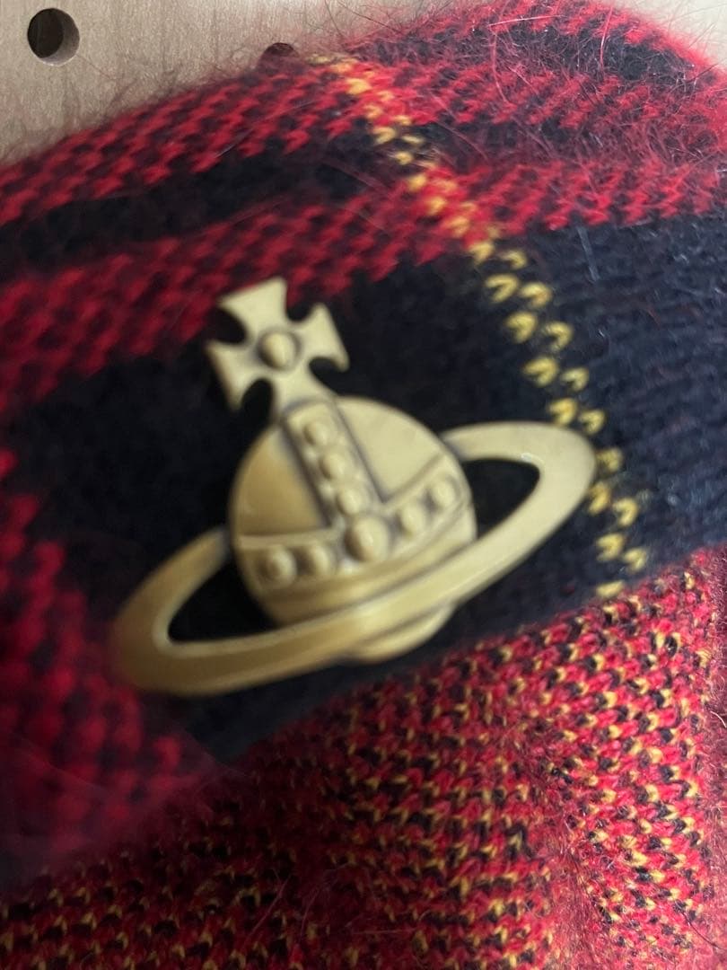 ヴィヴィアンウエストウッド ポンポン付きベレー帽