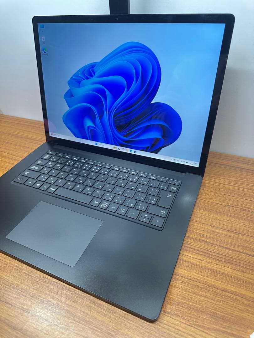 11.Surface Laptop 4 Ryzen 7 16Gb タッチパネル