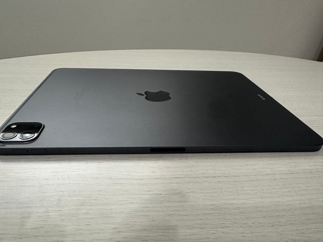 iPad Pro(第三世代) 11インチ WiFi 128GB 刻印入り