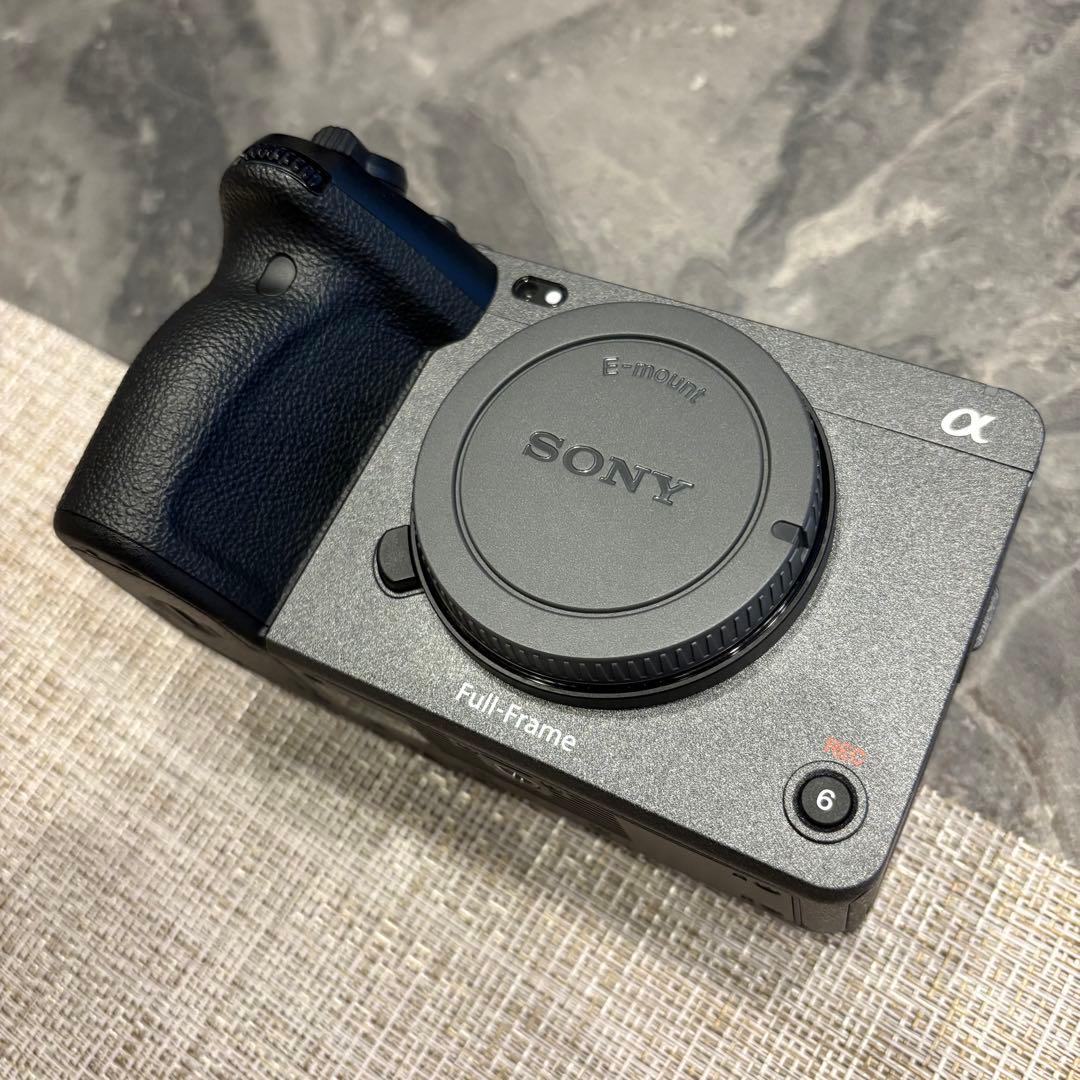 【美品】SONY ILME-FX3 ILME-FX3 一眼レフ　カメラ