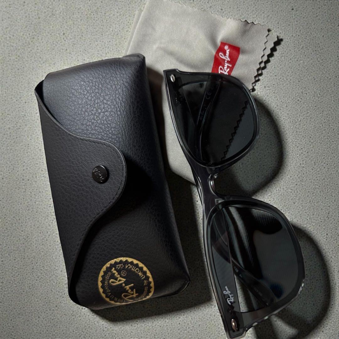 Ray Ban サングラスRB4391D