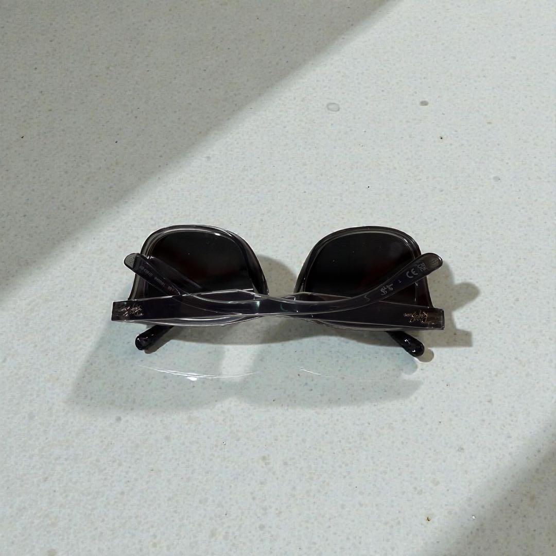 Ray Ban サングラスRB4391D