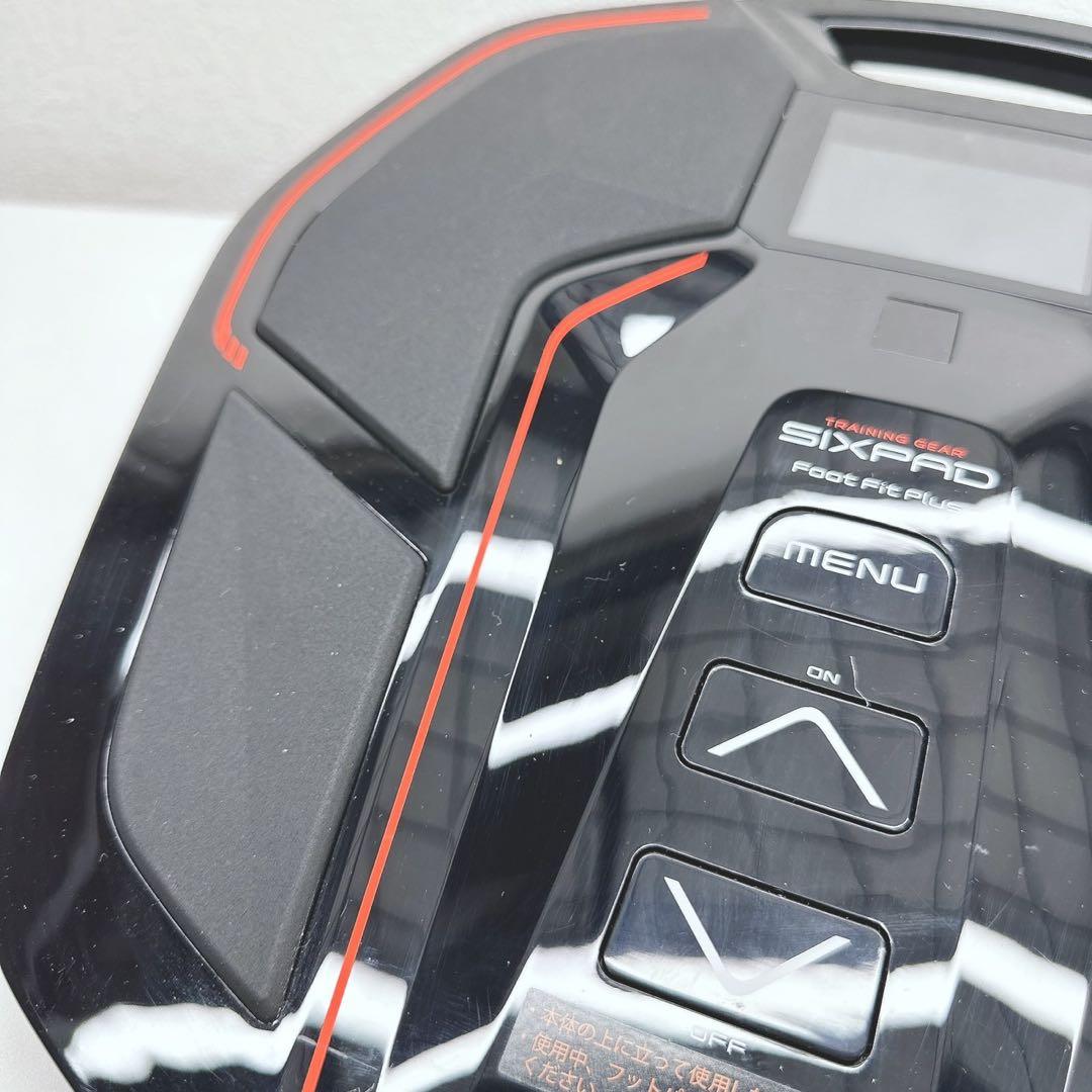 《ほぼ未使用⭐️最新モデル》 シックスパッド フットフィット プラス 2