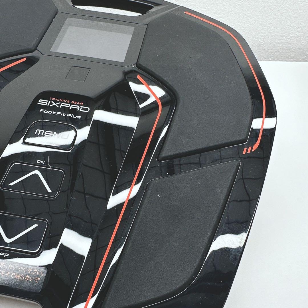 《ほぼ未使用⭐️最新モデル》 シックスパッド フットフィット プラス 2