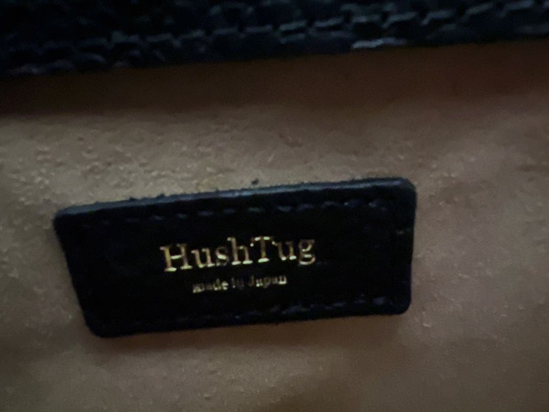 Hush Tug ハッシュタグ レザーショルダーバッグ ブラック